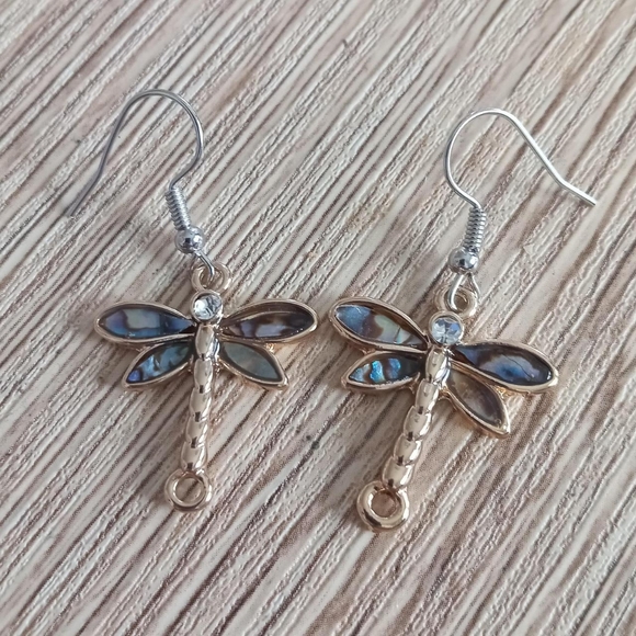 New abalone mother of pearl dragonfly drop statement earrings hand crafted - Picture 3 of 3